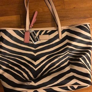 Adorable printed Coach Bag